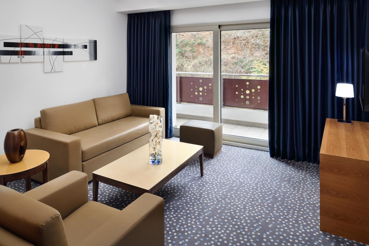 Protea Hotel By Marriott Constantine Exterior photo