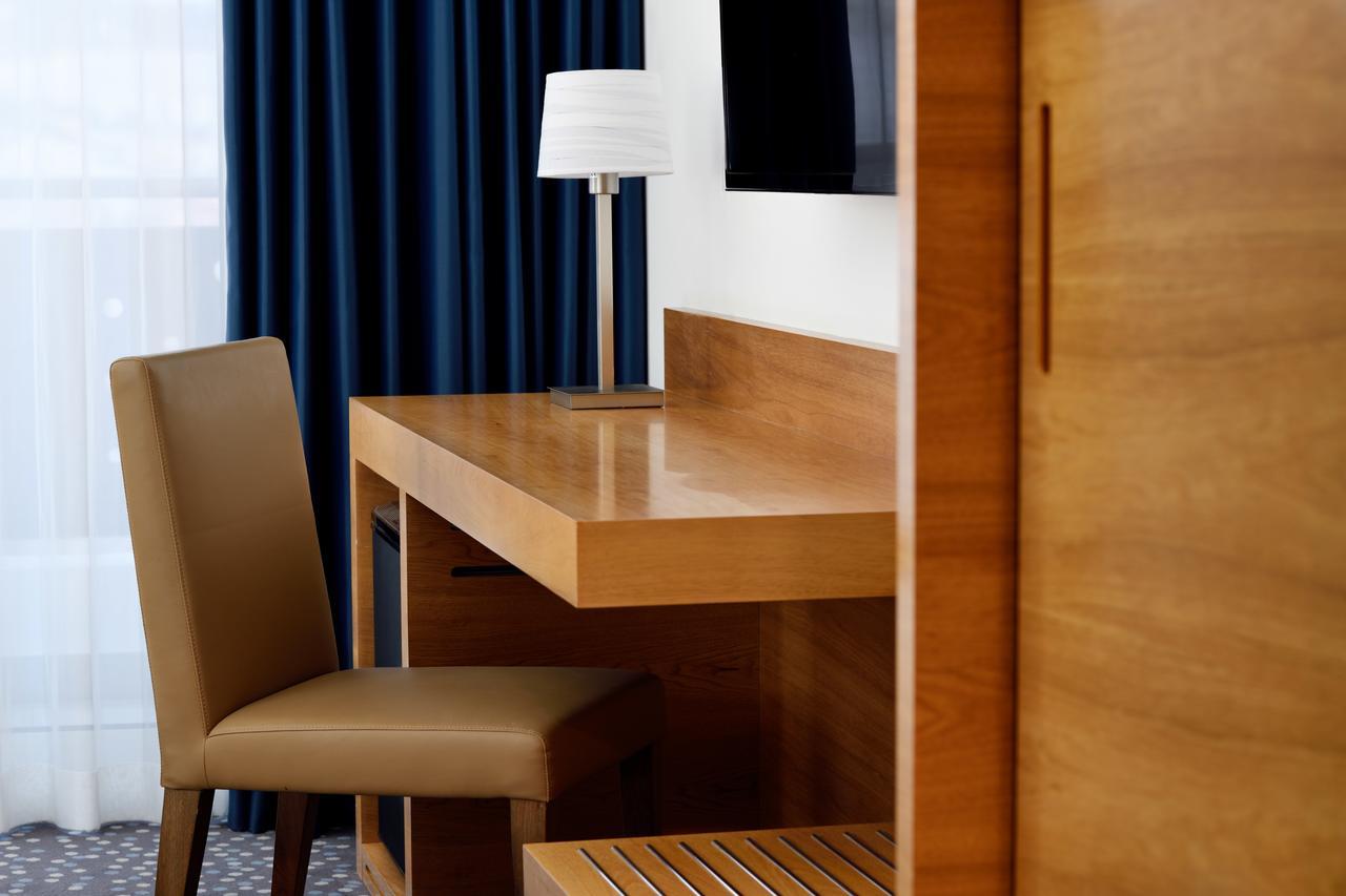 Protea Hotel By Marriott Constantine Exterior photo